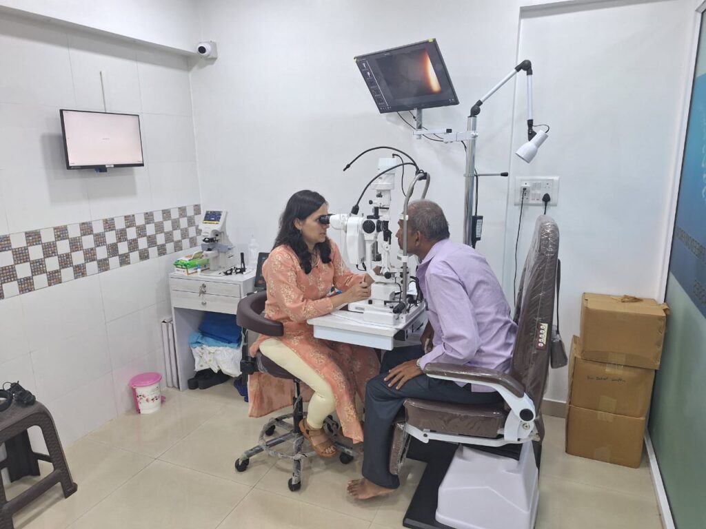 dr sathe eye clinic kandivali